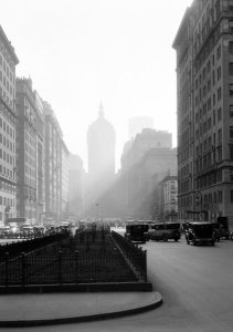 Samuel Herman Gottscho - New York City views. South on Park Avenue at 56th Street, 1930