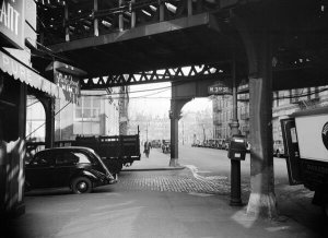 Wurts Bros. - [Sixth Avenue El, West 3rd Street and West Broadway], ca. 1939