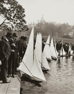 Wurts Bros. - [Sailboats in Central Park], 1920