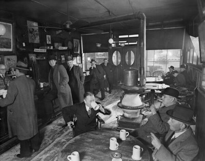 Berenice Abbott - McSorley's Old Ale House, 1937